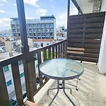 Downtown Rooms, 200m From Marina Larnaca