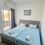 Downtown Rooms, 200m From Marina Ubytování v soukromí