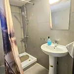 Downtown Rooms, 200m From Marina Ubytování v soukromí *