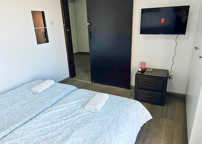 Alloggio in famiglia Downtown Rooms, 200m From Marina