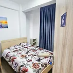 Downtown Rooms, 200m From Marina *